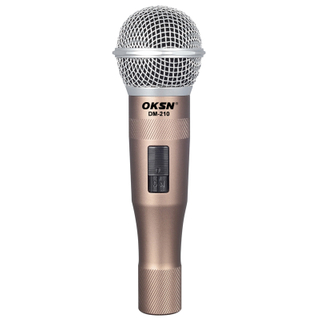 Karaoke DM-210 con micrófono dinámico por cable